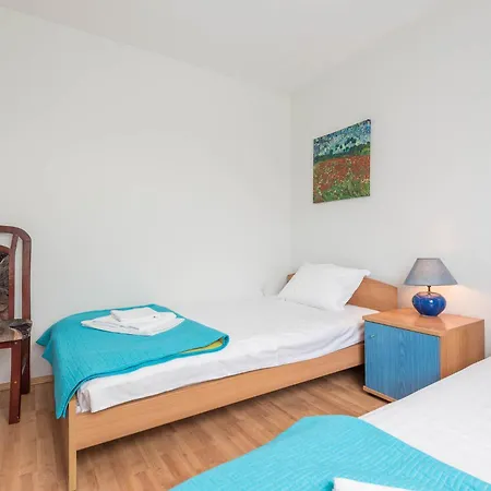 Apartment Aristocratic To The Sea Garden Varna