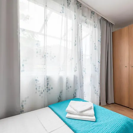 Aristocratic To The Sea Garden Apartment Varna